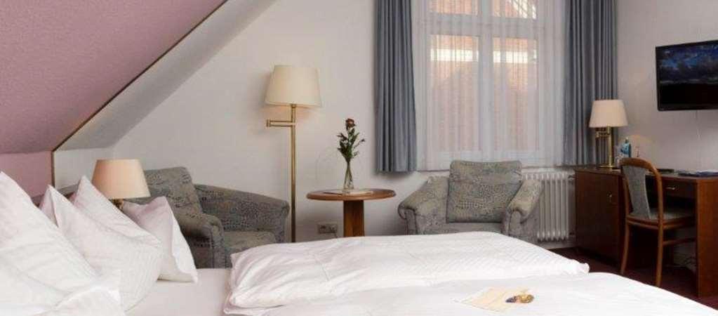 Ringhotel Residenz Wittmund Quarto foto